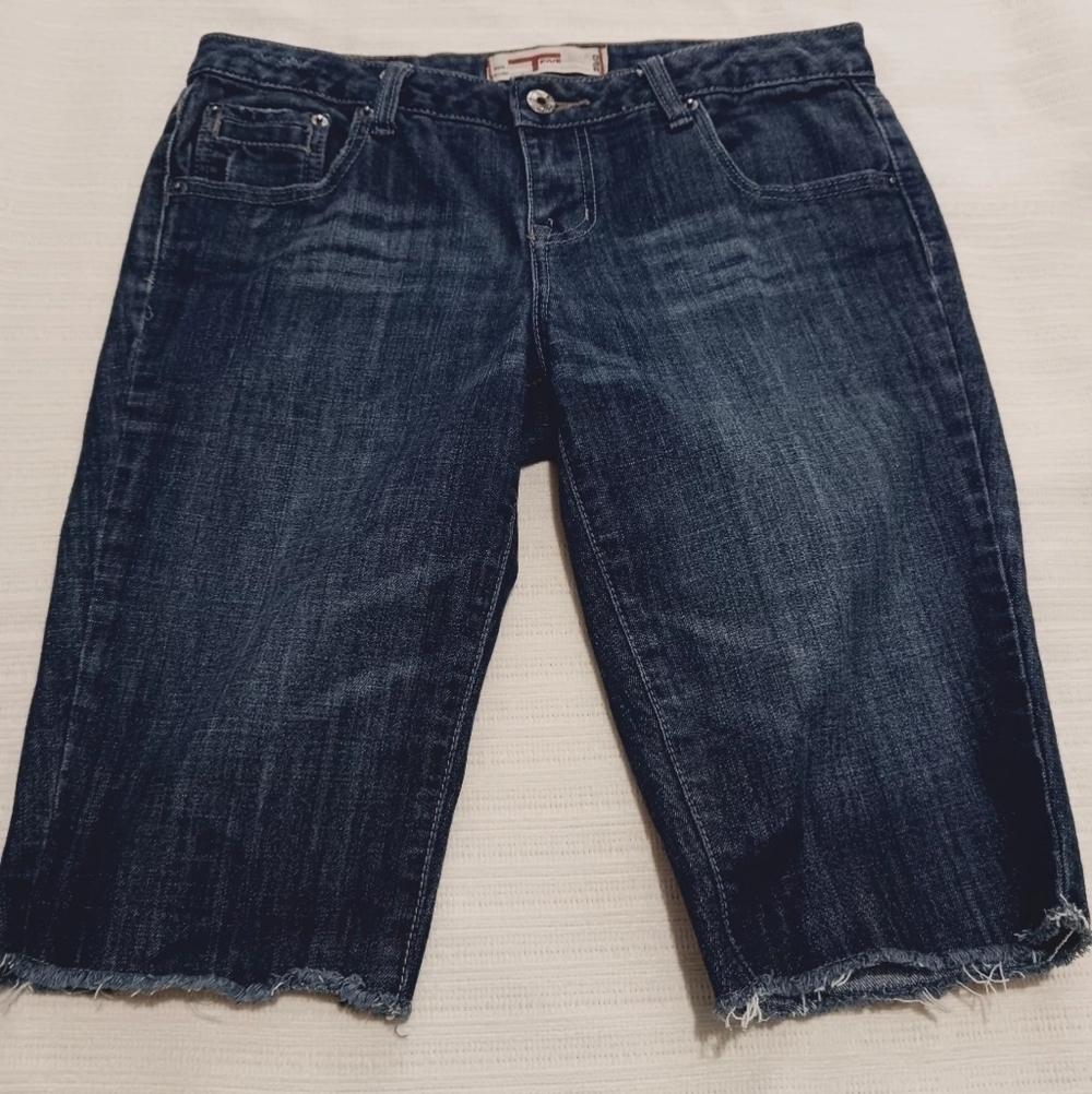 3X$25.  T5 denim size 9 shorts